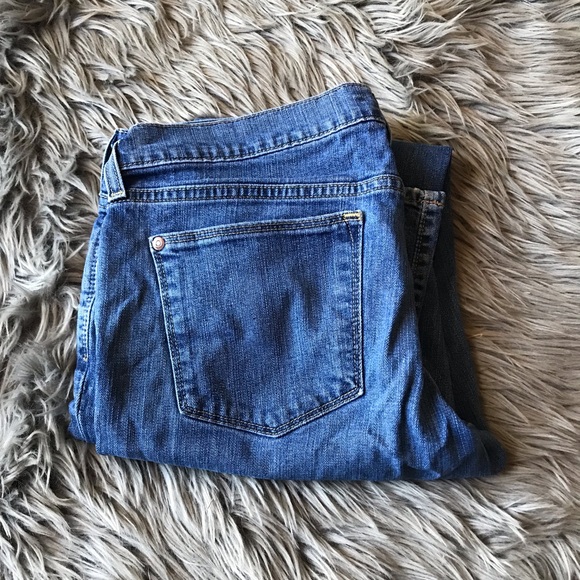 Old Navy Jeans - Picture 2 of 4